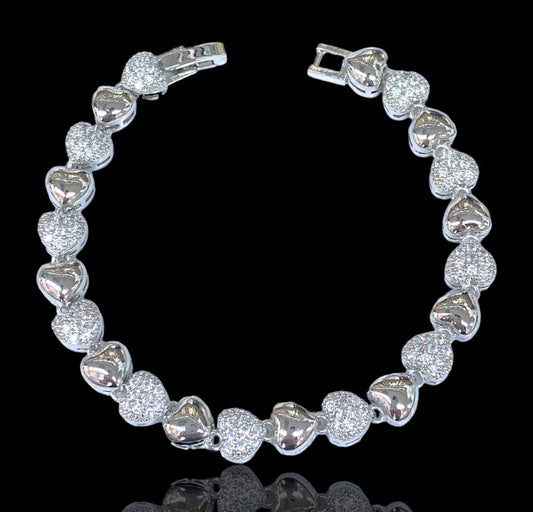 Pure Heart Link Bracelet